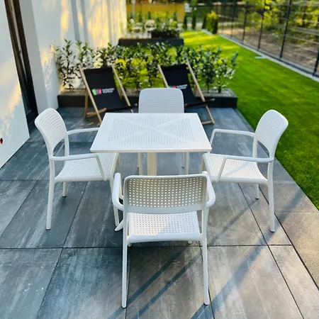 Przystanek Mierzyn Apartament *